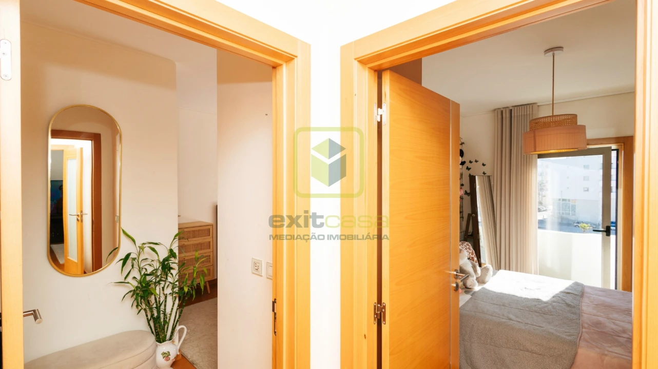Apartamento T2 para Venda em Buarcos Foto 17