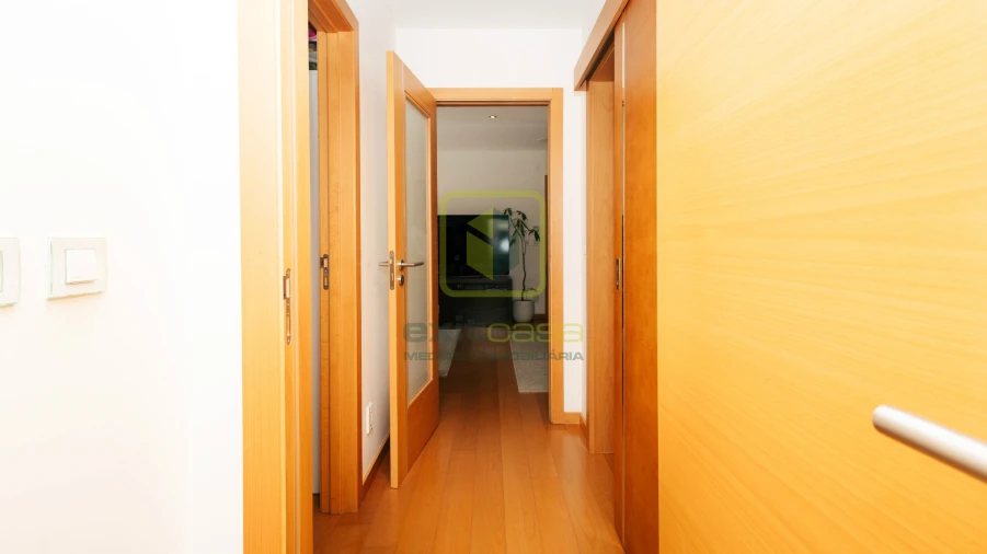 Apartamento T2 para Venda em Buarcos Foto 14