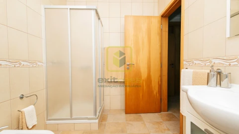 Moradia T4 para Venda em Alhadas