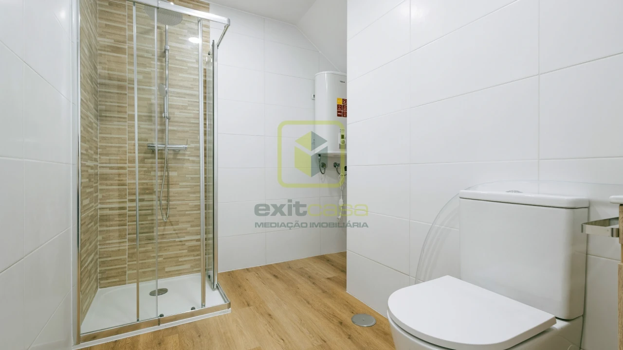 Apartamento T1 para Venda em Buarcos Foto 10