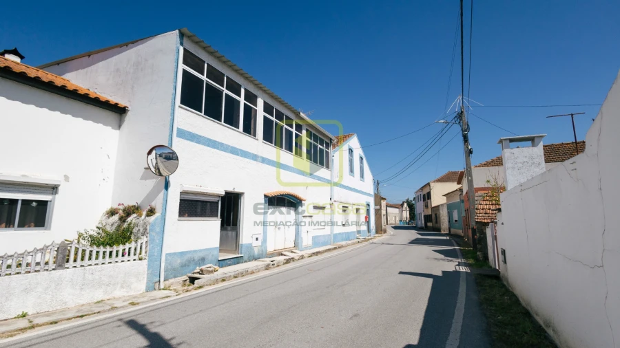 Moradia T7 para Venda em Maiorca Foto 3