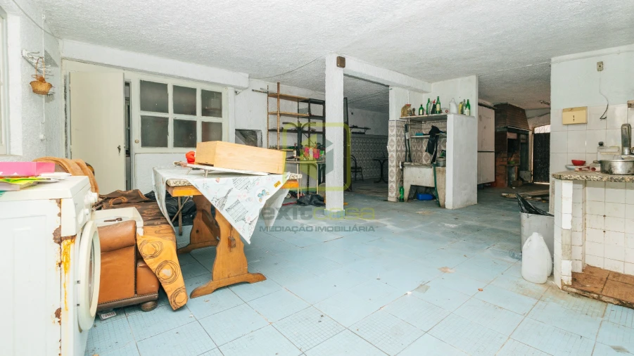 Moradia T7 para Venda em Maiorca Foto 14