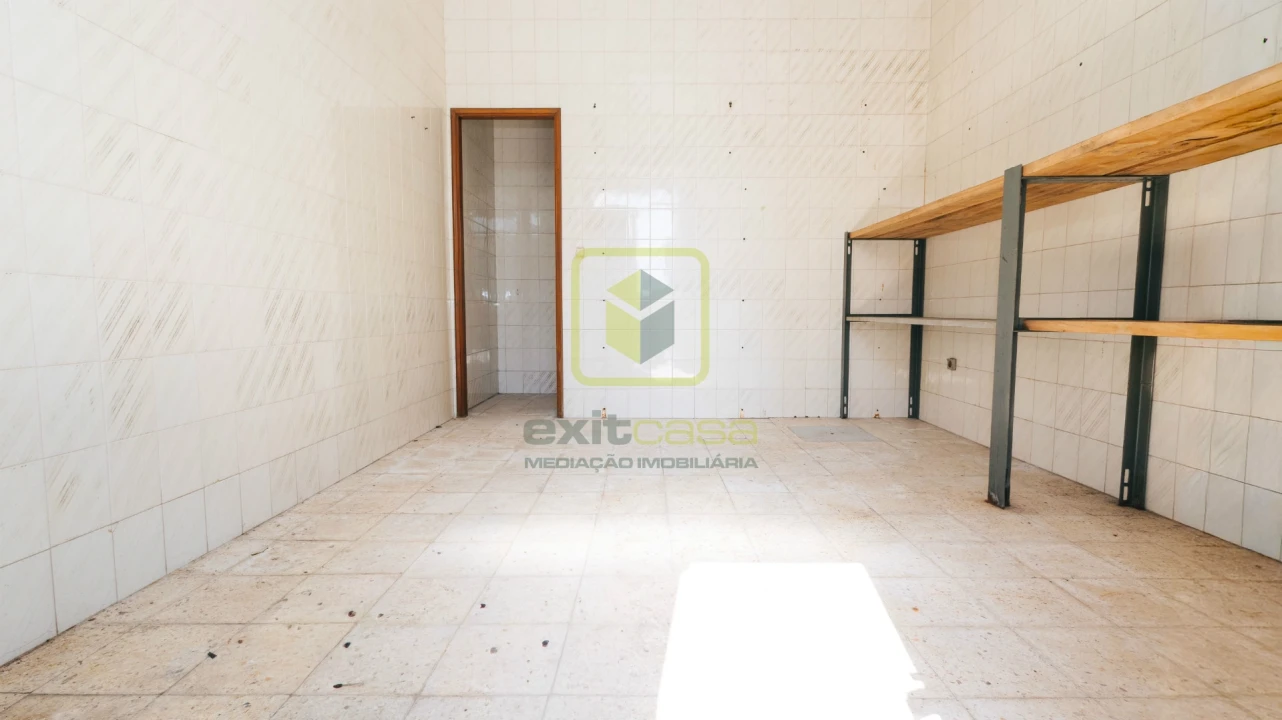 Moradia T7 para Venda em Maiorca Foto 5