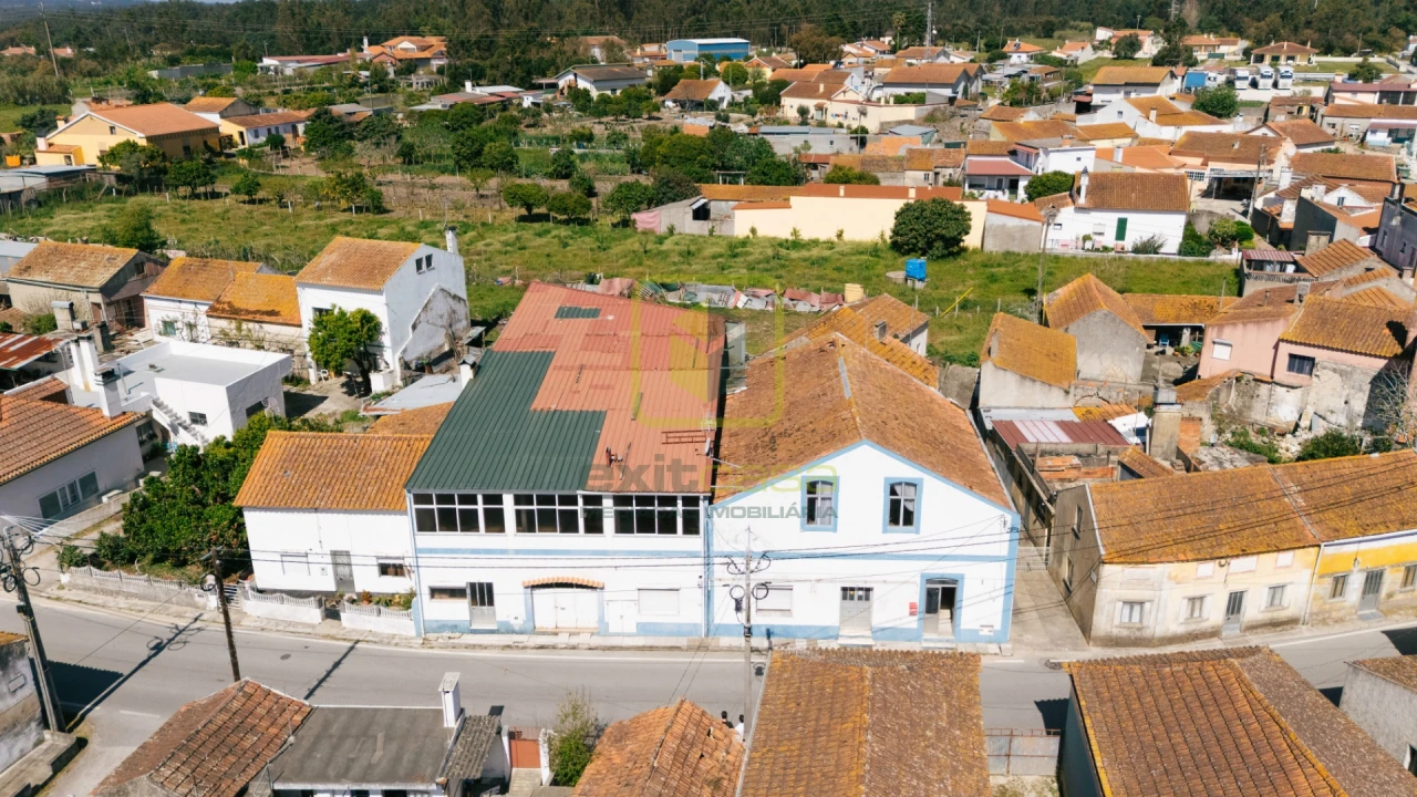 Moradia T7 para Venda em Maiorca Foto 38