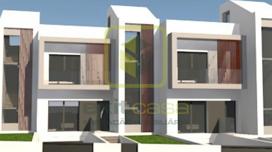 Moradia T4 para Venda em Buarcos