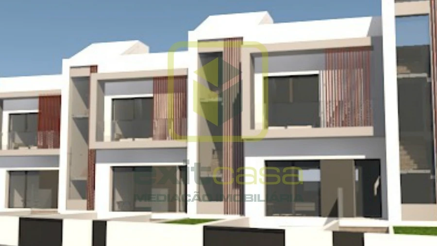 Moradia T4 para Venda em Buarcos