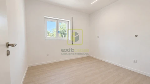 Moradia T4 para Venda em Santo Andre de Vagos