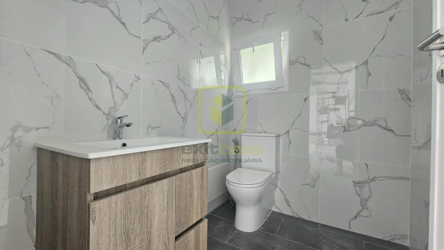 Moradia T4 para Venda em Santo Andre de Vagos Foto 13