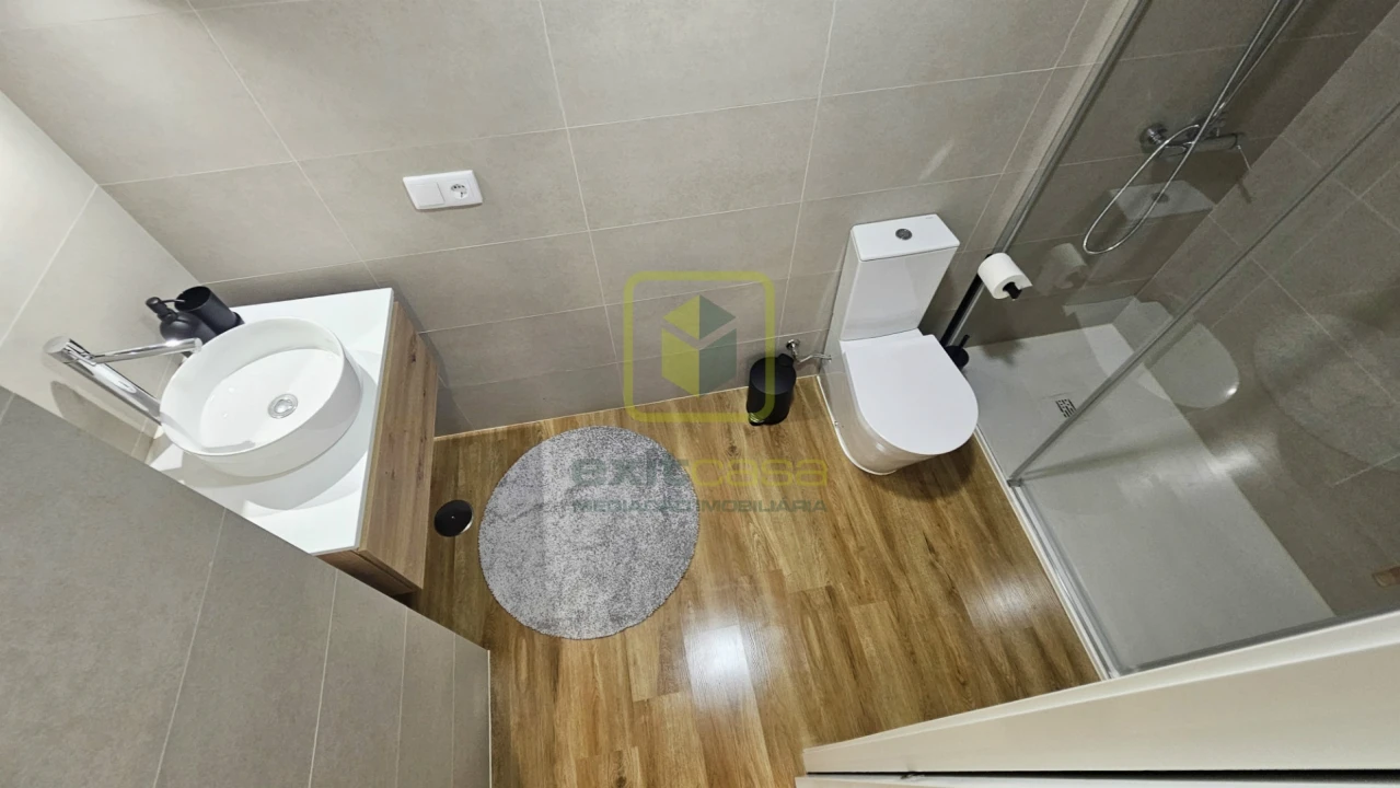 Apartamento T0 para Venda em Glória e Vera Cruz Foto 7