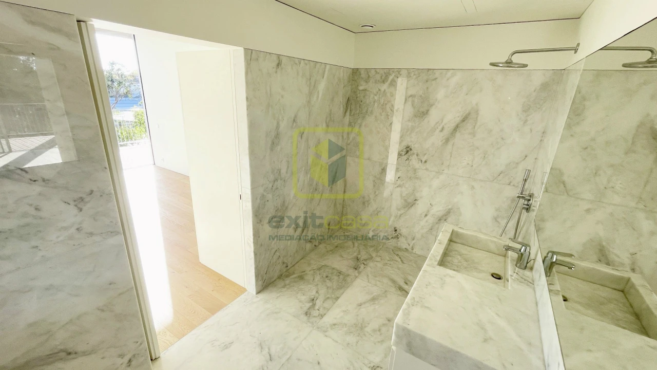 Apartamento T1 para Venda em Glória e Vera Cruz Foto 5
