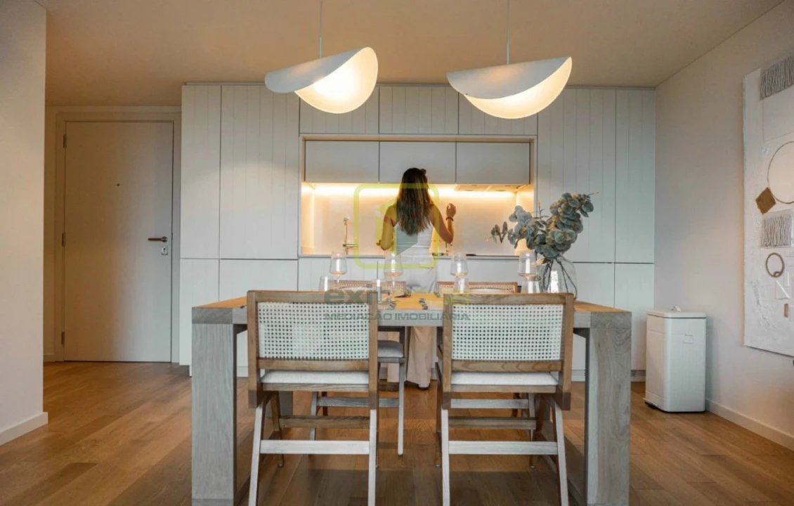 Apartamento T2 para Venda em Santa Clara e Castelo Viegas Foto 2