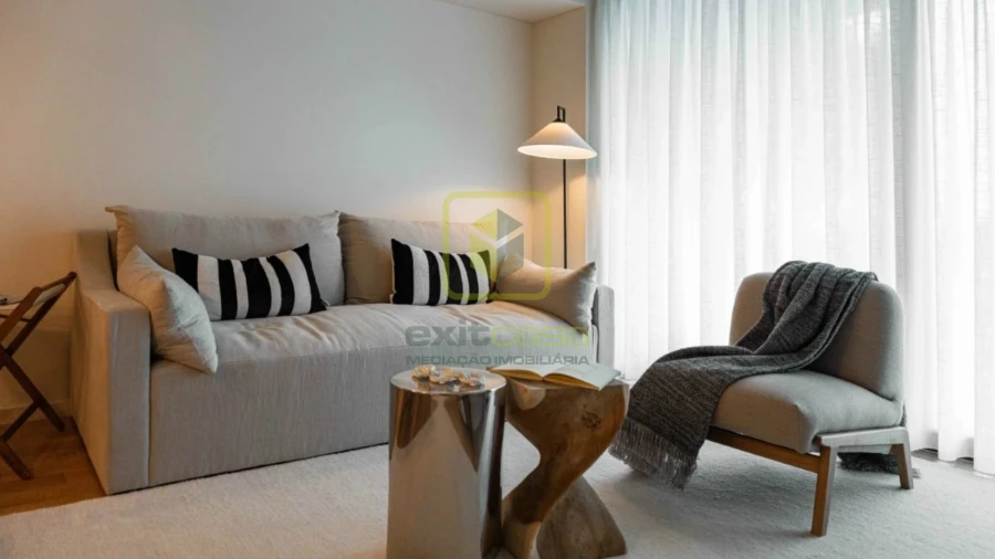 Apartamento T2 para Venda em Santa Clara e Castelo Viegas