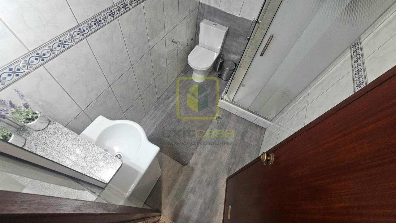 Apartamento T3 para Venda em Glória e Vera Cruz Foto 9
