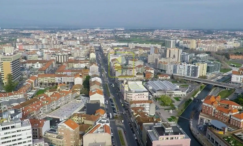 Apartamento T3 para Venda em Glória e Vera Cruz Foto 19