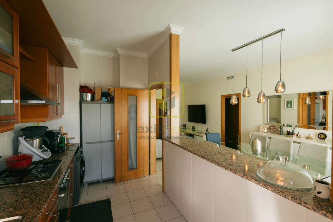 Apartamento T2 para Venda em Buarcos Foto 9