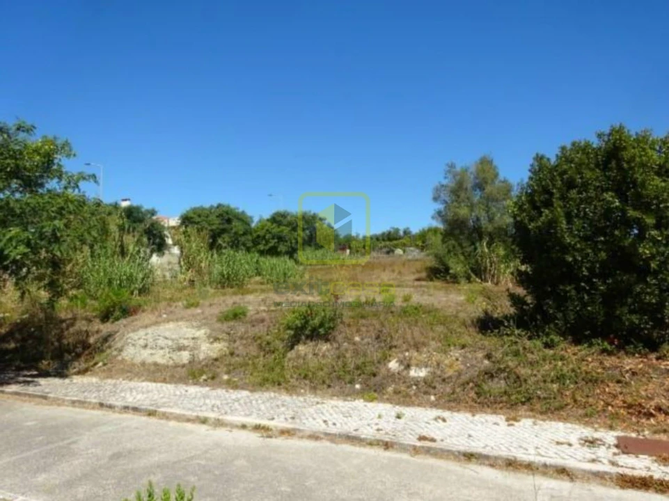 Terreno para Venda em Buarcos Foto 3