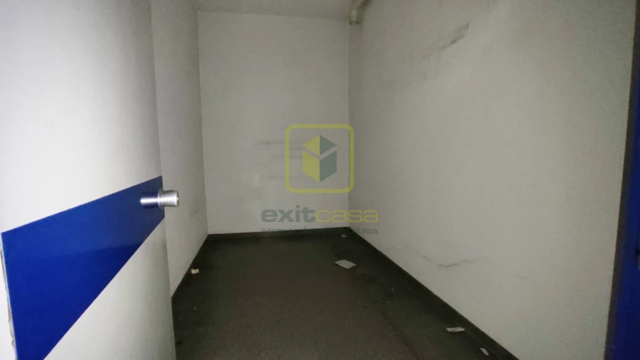 Loja para Arrendamento em São Bernardo Foto 18