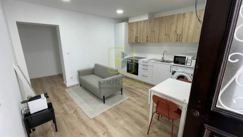 Apartamento T1 para Arrendamento em Ílhavo (São Salvador)