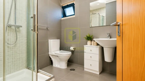 Apartamento T3 para Venda em Tavarede