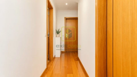 Apartamento T3 para Venda em Tavarede