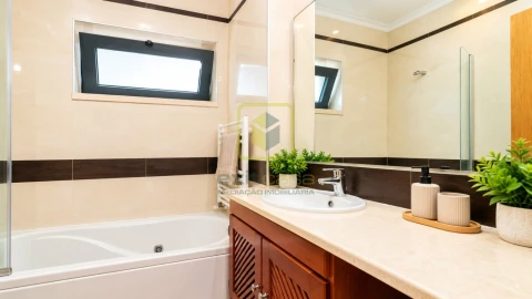 Apartamento T3 para Venda em Tavarede
