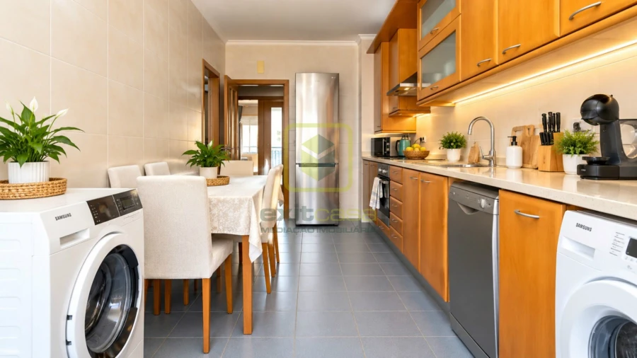 Apartamento T3 para Venda em Tavarede Foto 11