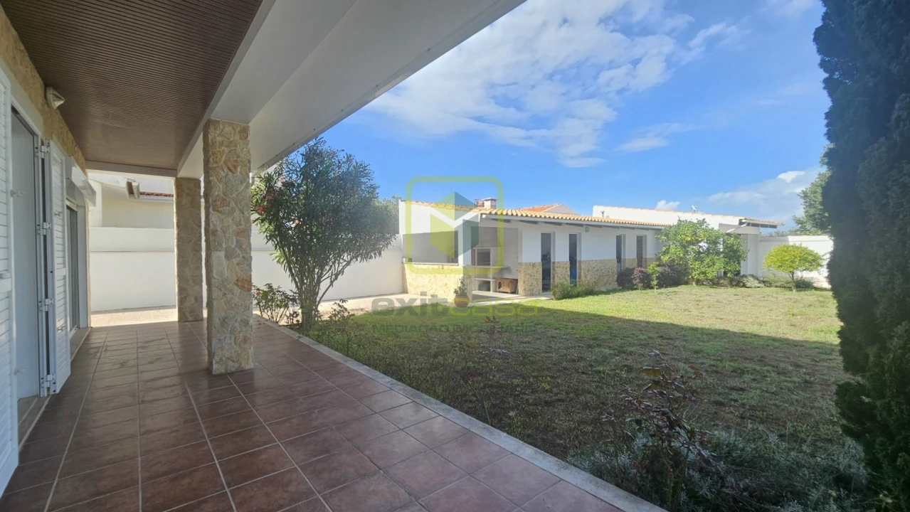 Moradia T4 para Venda em São Bernardo Foto 28