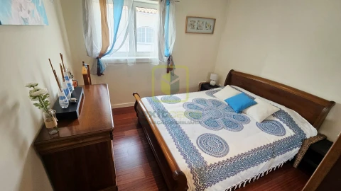 Moradia T4 para Venda em São Bernardo