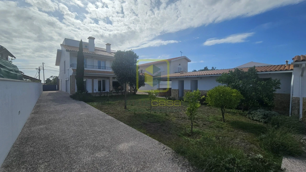 Moradia T4 para Venda em São Bernardo Foto 35