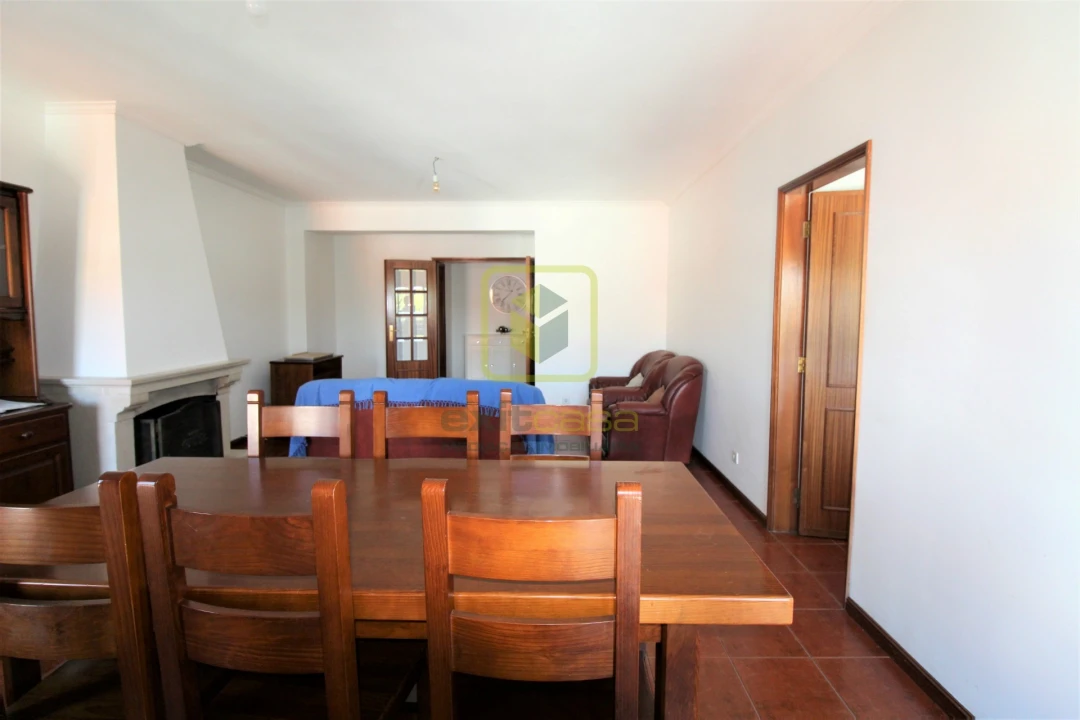 Apartamento T4 para Arrendamento em Glória e Vera Cruz Foto 5