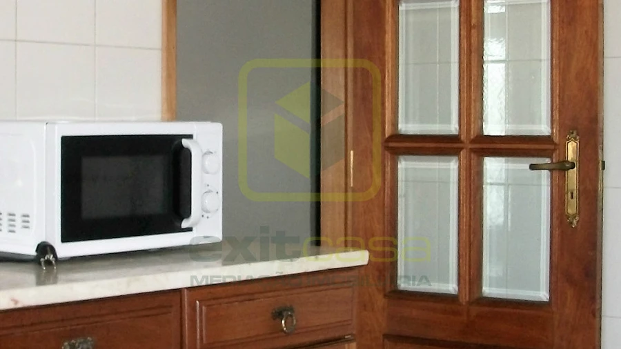 Apartamento T4 para Arrendamento em Glória e Vera Cruz
