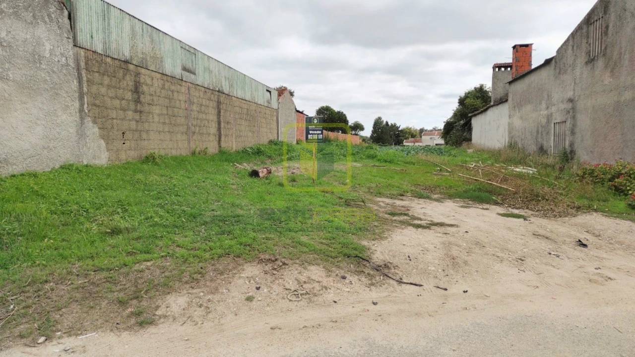 Terreno para Venda em Oliveirinha Foto 4