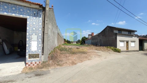 Terreno para Venda em Oliveirinha