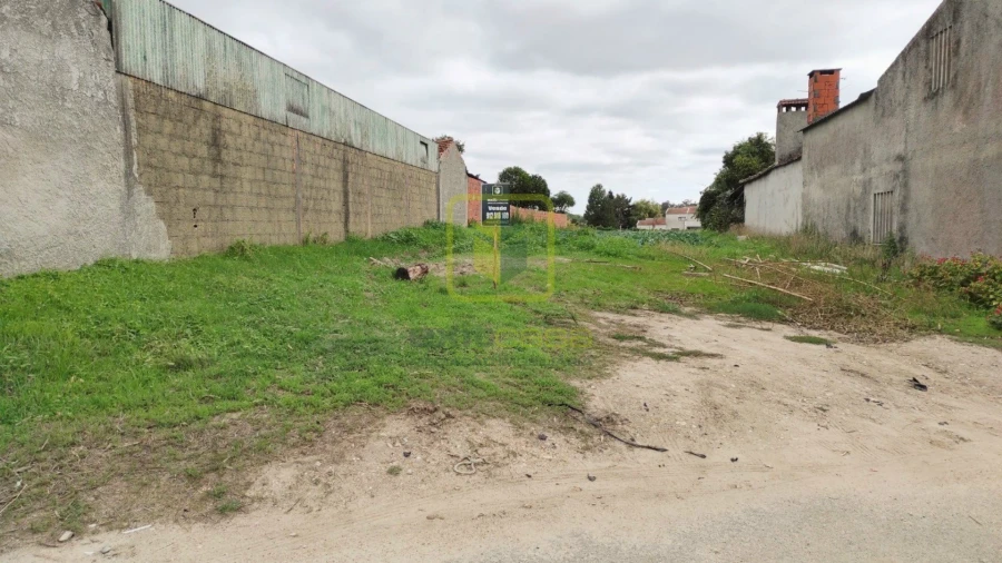 Terreno para Venda em Oliveirinha Foto 4
