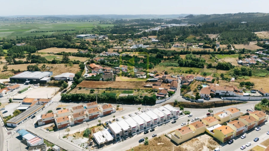 Moradia T4 para Venda em Carapinheira Foto 15
