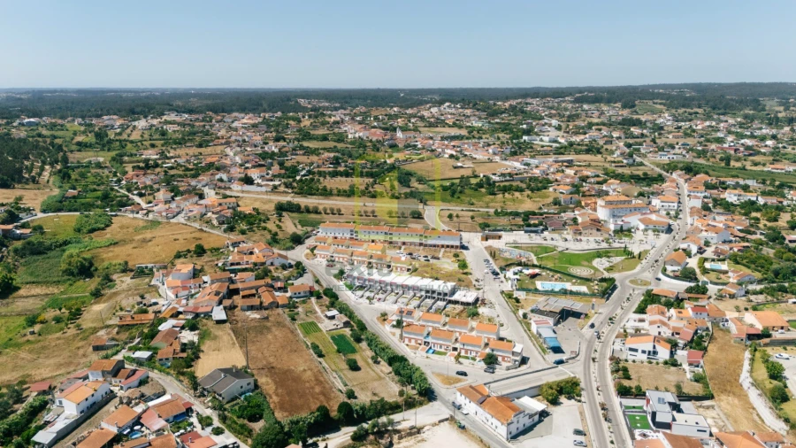 Moradia T4 para Venda em Carapinheira Foto 17