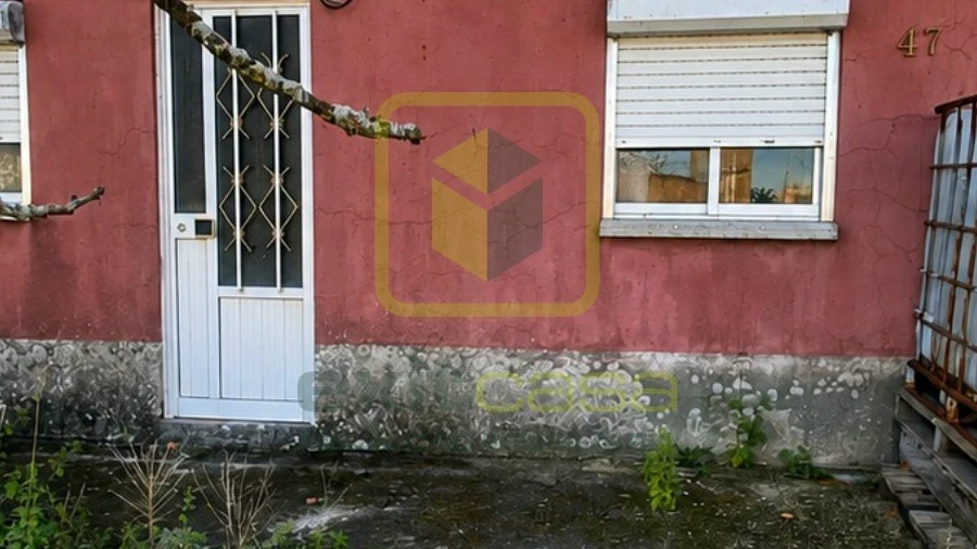 Moradia T3 para Venda em Ferreira-A-Nova