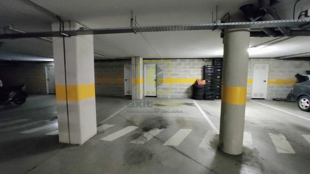 Apartamento T1 para Arrendamento em Aradas Foto 11