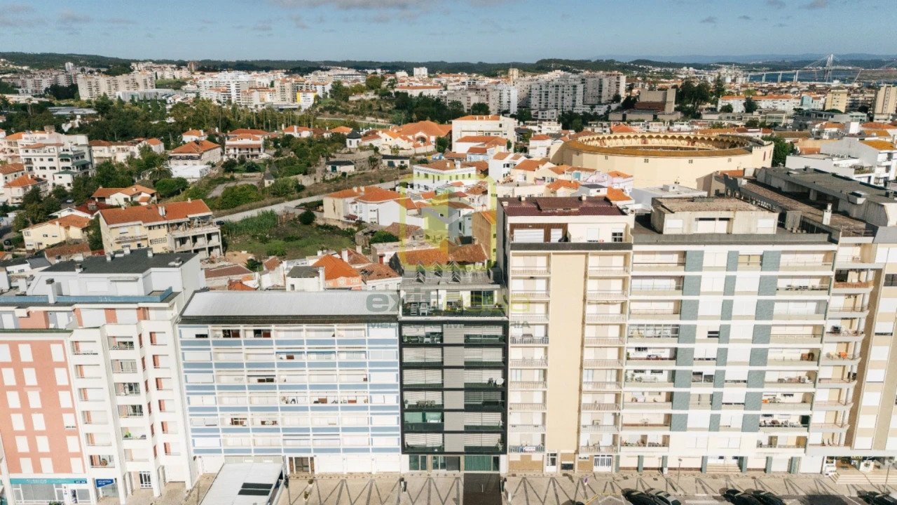 Apartamento T3 para Venda em Buarcos Foto 51