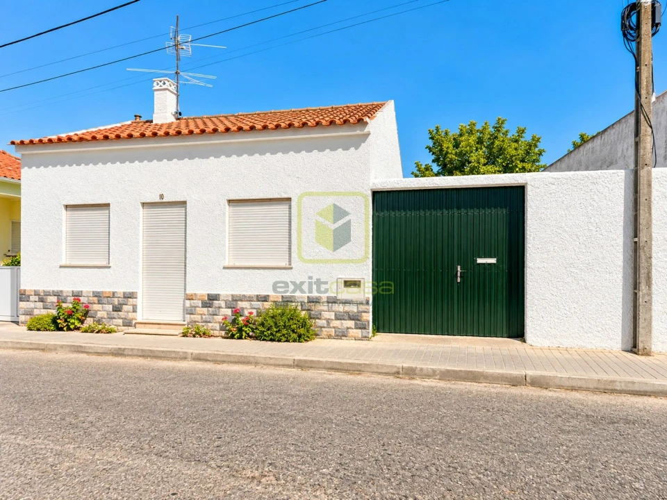 Moradia T2 para Venda em Lavos Foto 1