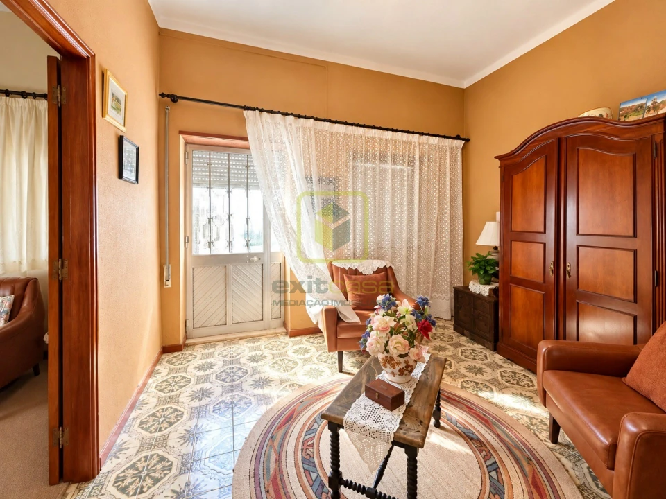 Moradia T2 para Venda em Lavos Foto 4