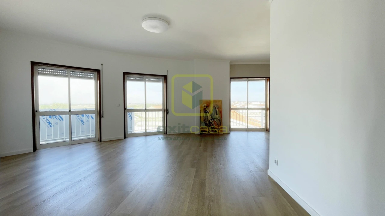 Apartamento T2 para Venda em Gafanha da Boa Hora Foto 2