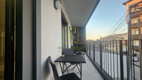 Apartamento T1 para Arrendamento em São Bernardo