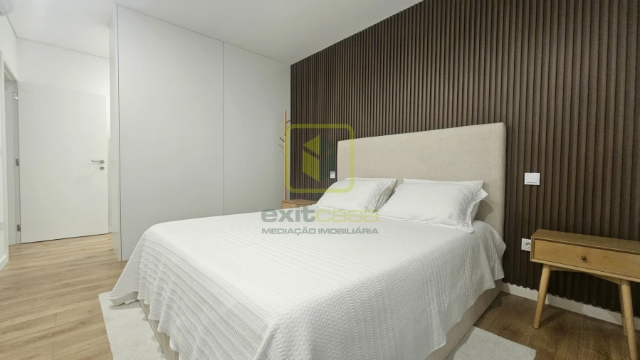 Apartamento T1 para Arrendamento em São Bernardo Foto 10