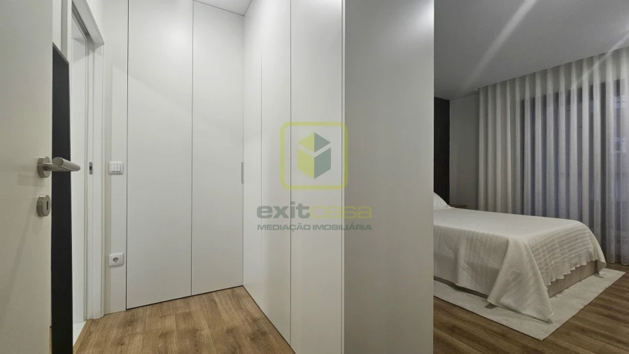 Apartamento T1 para Arrendamento em São Bernardo Foto 7