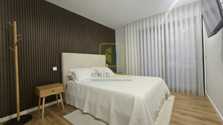 Apartamento T1 para Arrendamento em São Bernardo Foto 9