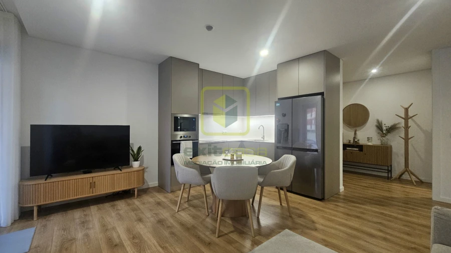 Apartamento T1 para Arrendamento em São Bernardo