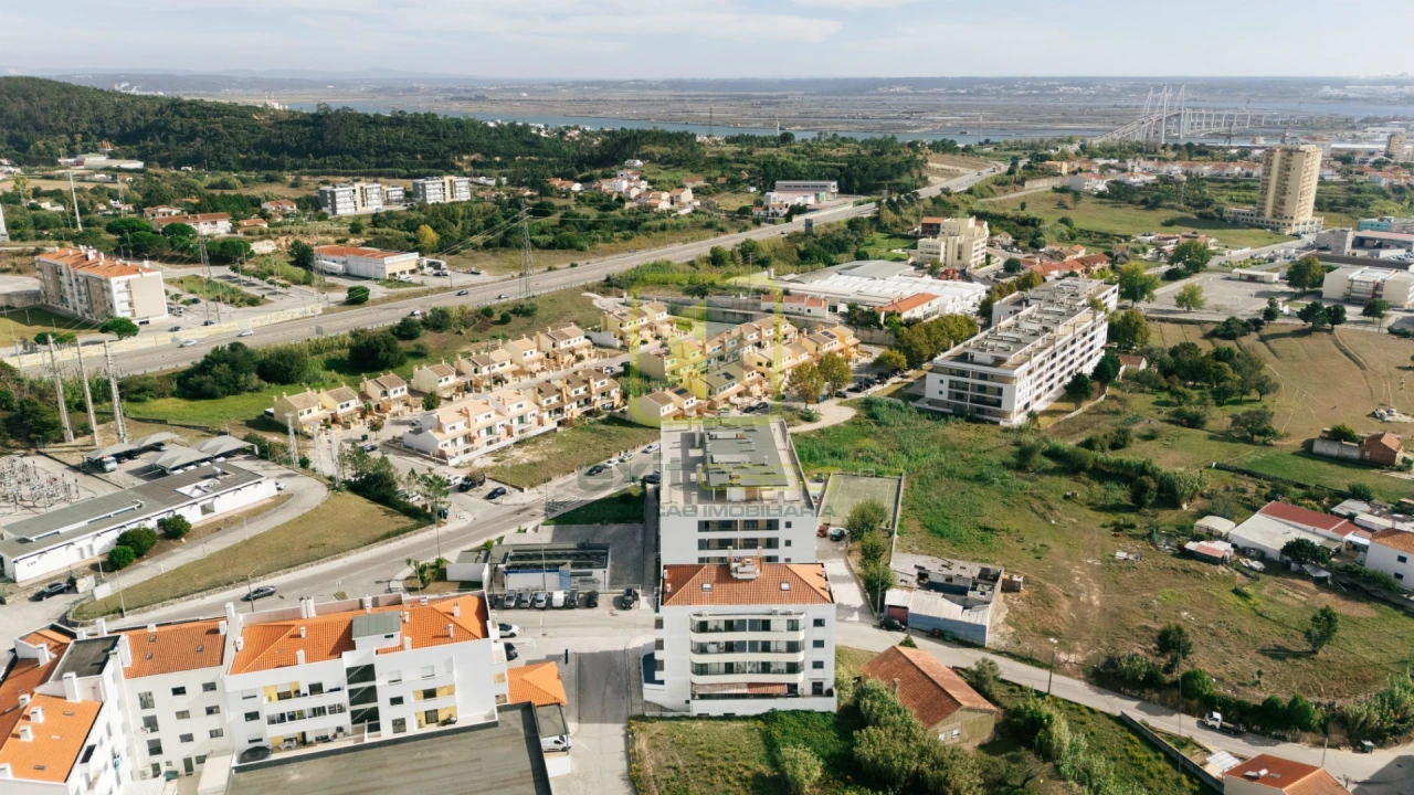 Apartamento T3 para Venda em Tavarede Foto 33