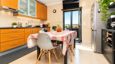 Apartamento T3 para Venda em Tavarede