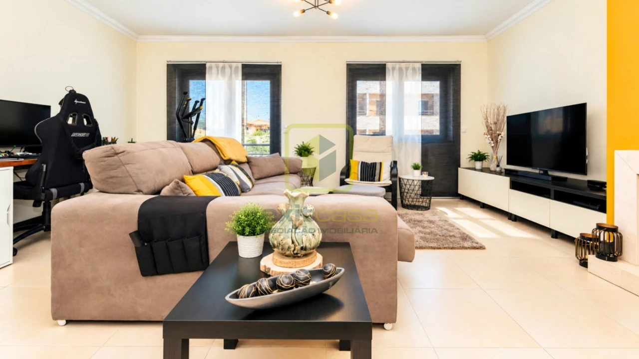 Apartamento T3 para Venda em Tavarede Foto 3